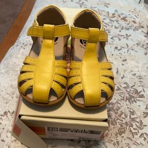 Sz 10c Livie and Luca Yellow sandal